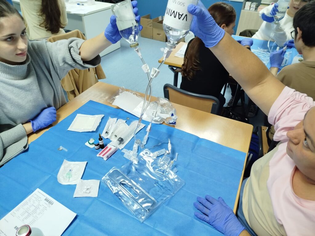 Semana de la ciencia FP: Aprender haciendo de la mano de los mejores profesionales en activo.